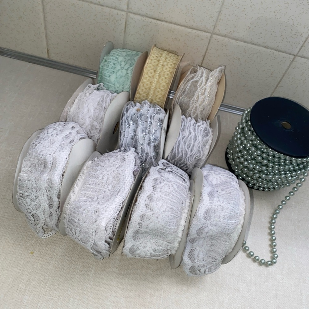 Vintage Wyla White Green Cream Lace & Beads Lot Of‎ 11 Items